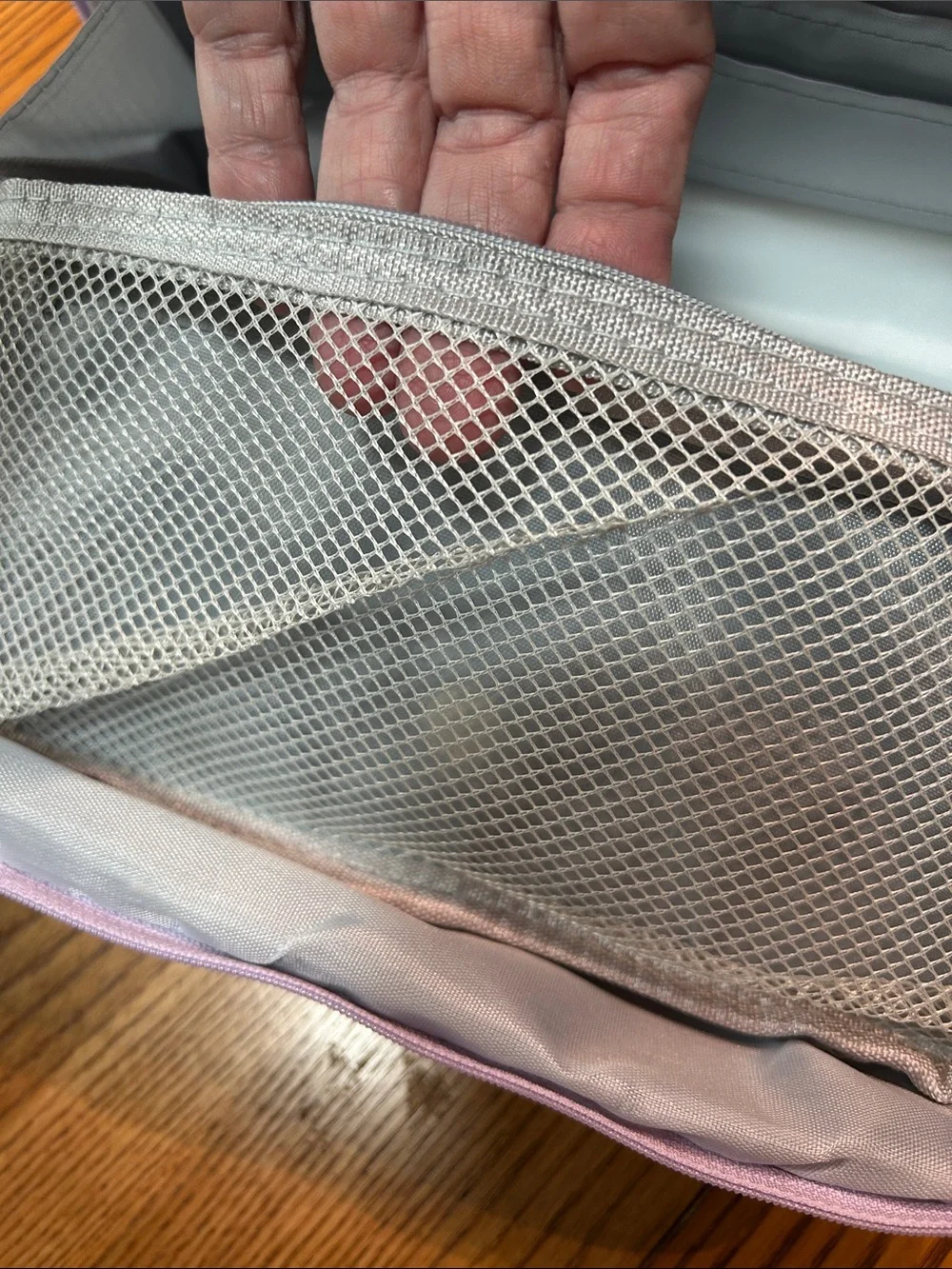 Compact Vinyl Lavender Makeup Organizer Pouch with Multiple Compartments